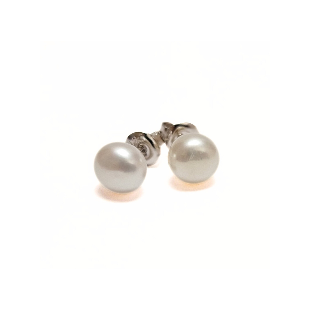 Pearl 8mm Studs |Silver