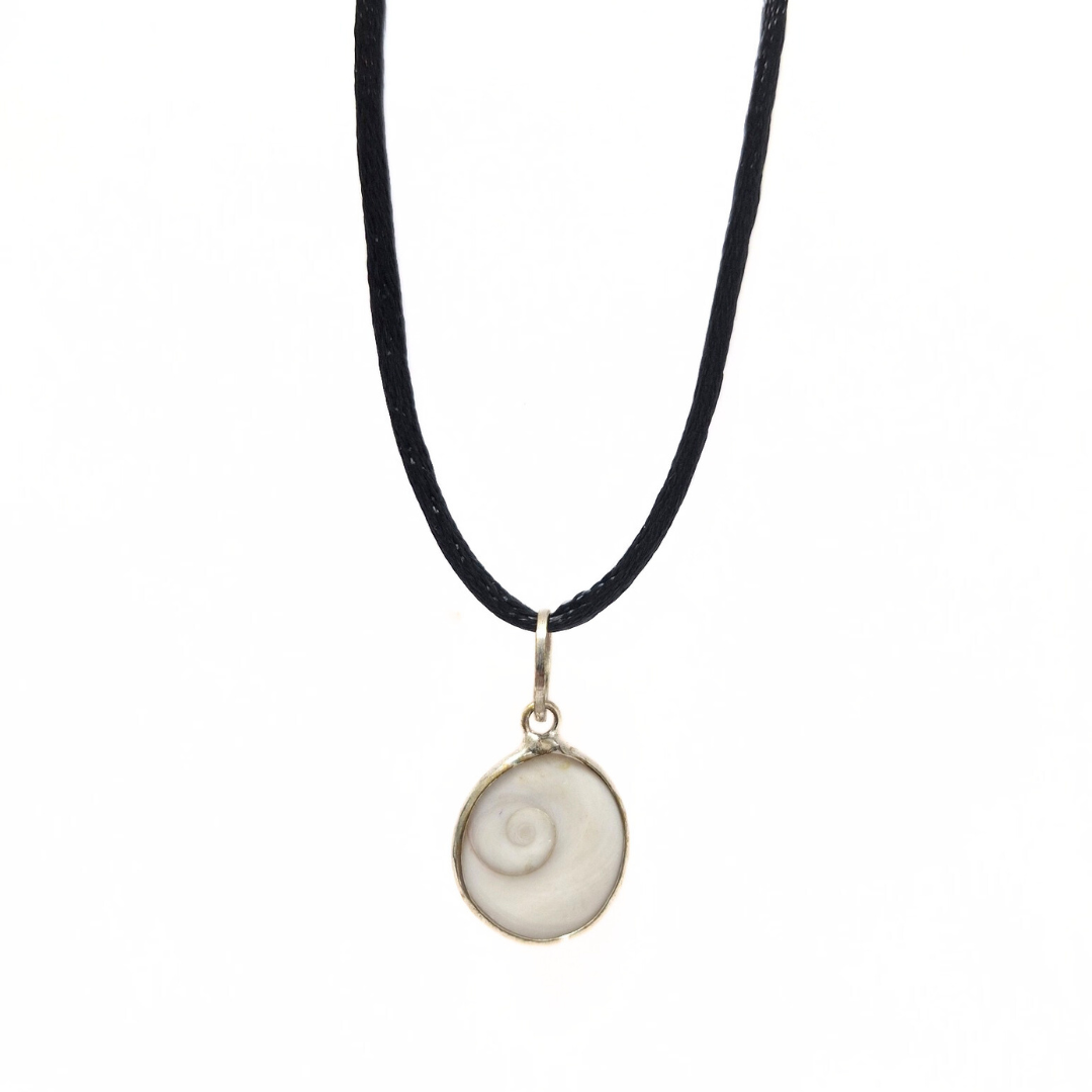 Shiva Shell Pendant