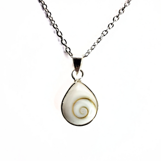 Shiva Shell Pear Pendant (10x12) |Silver
