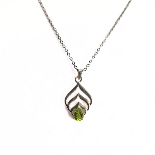 Peridot Leaf Pendant |Silver