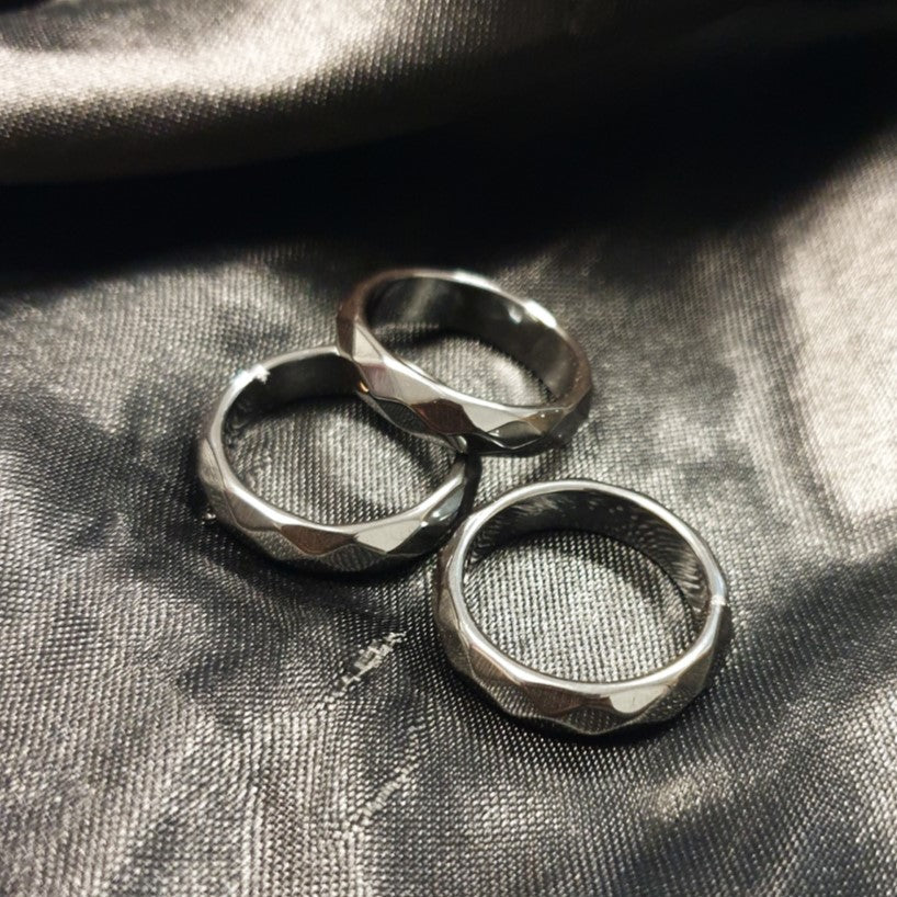 Hematite 6mm Facet Band