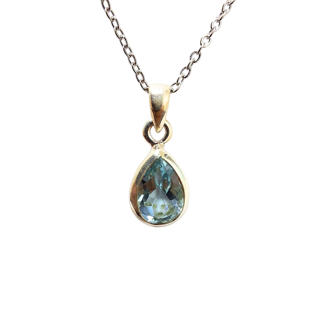 Blue Topaz Classic Pear Pendant (10x14)|Silver