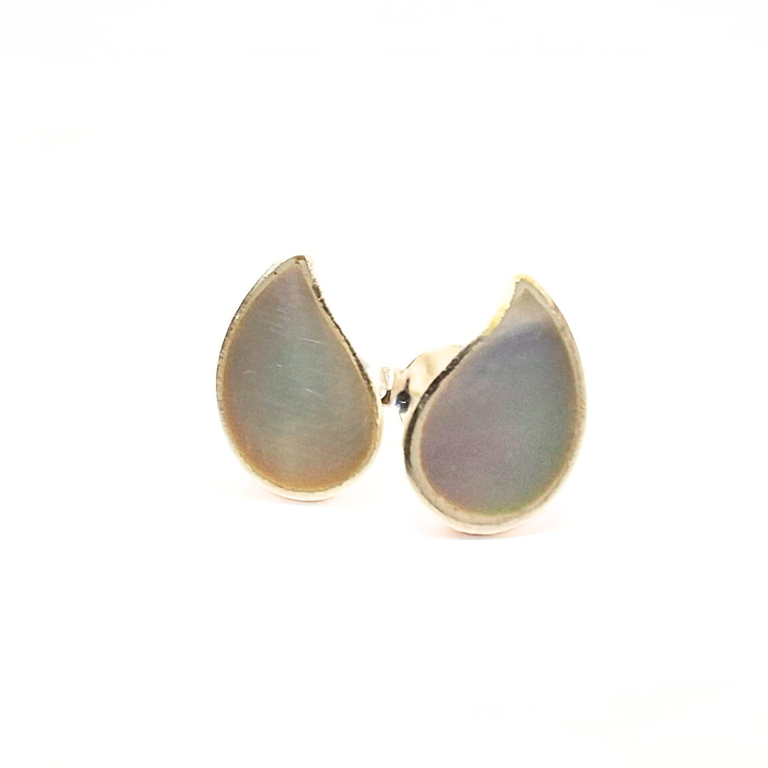 Mother Of Pearl Studs |Silver