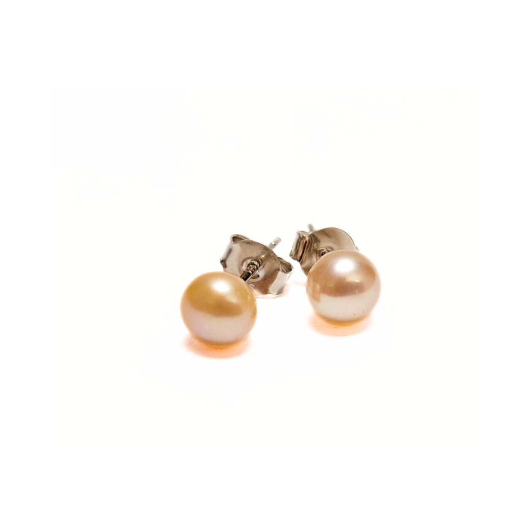 Pink Pearl 6mm Studs