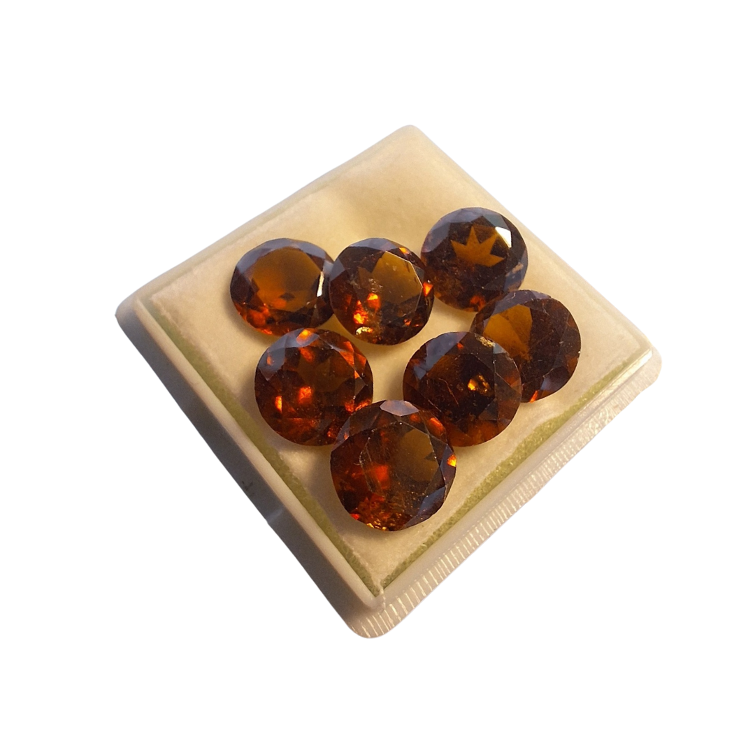 Hessonite Round ±7,6mm