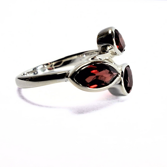 Garnet Gabz Ring |Silver