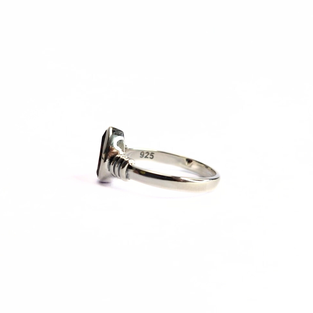 Garnet Cleo Ring |Silver