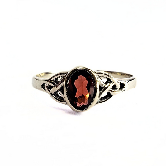 Garnet Celtic Ring |Silver