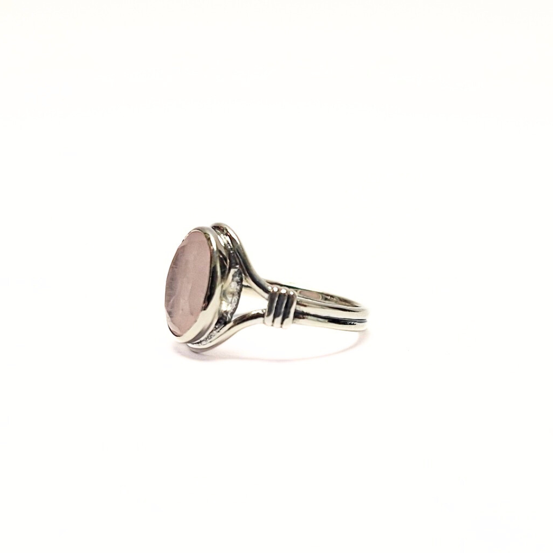 Rose Quartz Oval Ring (12x9) |Silver