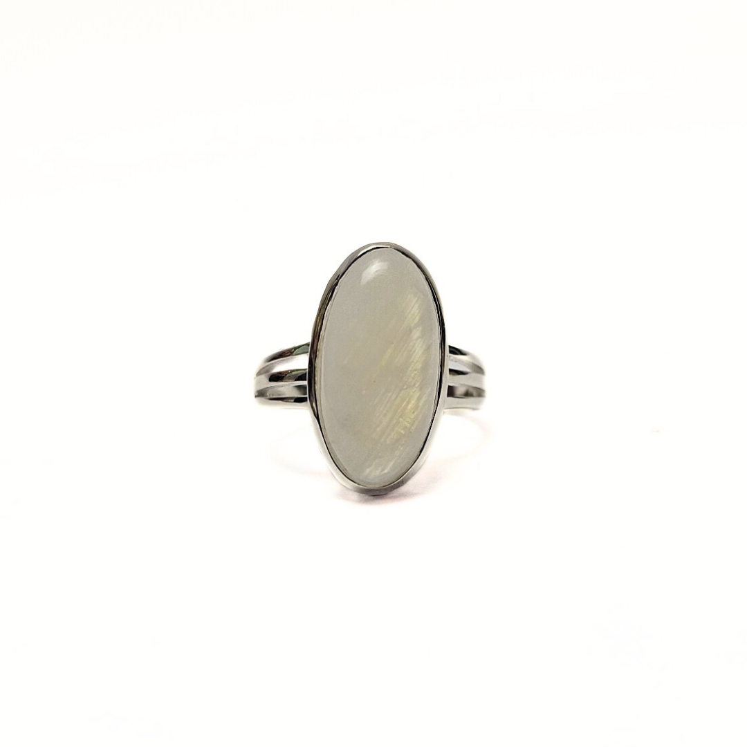 Moonstone Oval Ring (20x10) |Silver