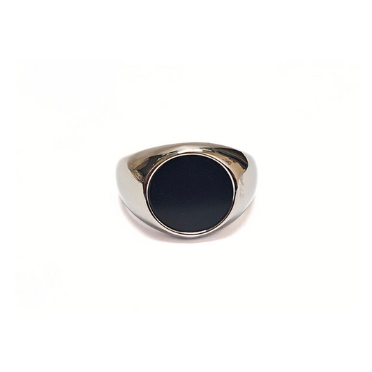 Onyx Signet Ring (Round 13mm)