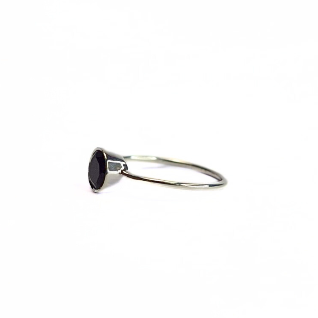 Onyx Julie Ring |Silver