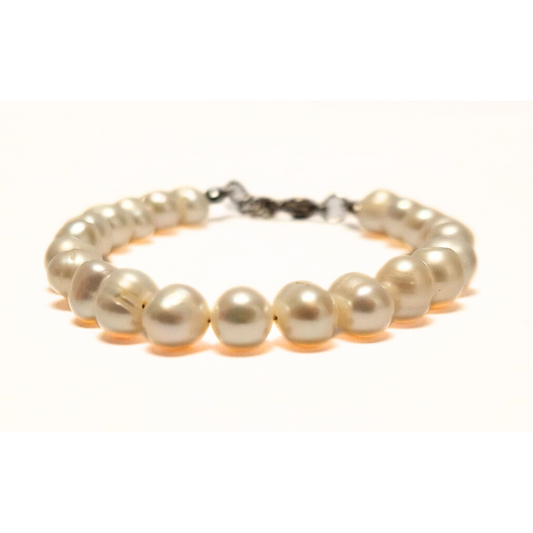 Pearl Bracelet (Clip)