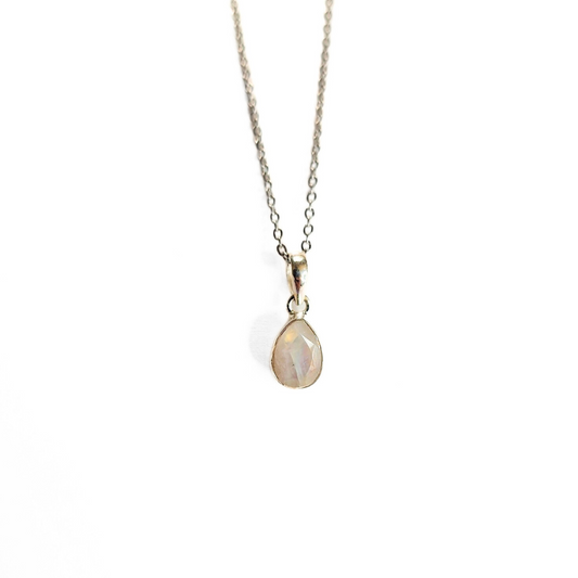 Moonstone Classic Pear Pendant (7x9) |Silver