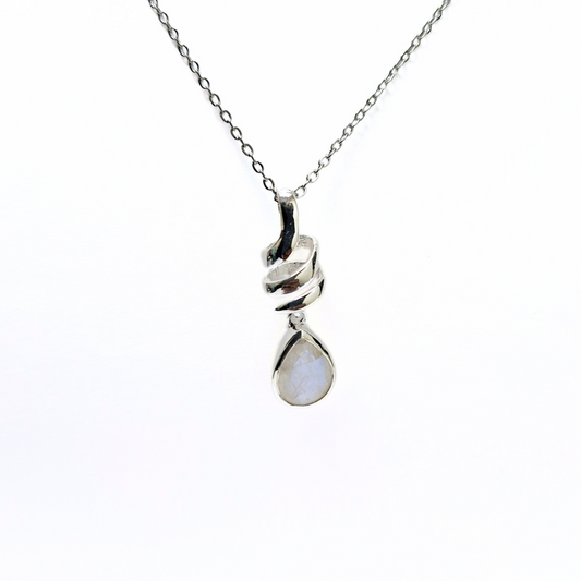 Moonstone Twist Pendant |Silver