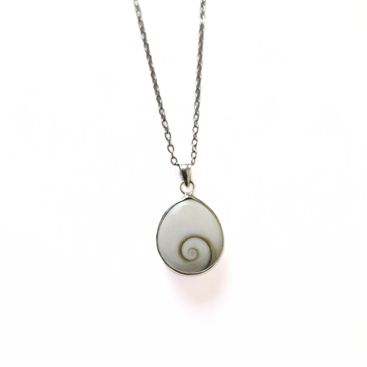 Shiva Shell Pear Pendant(15x18) |Silver
