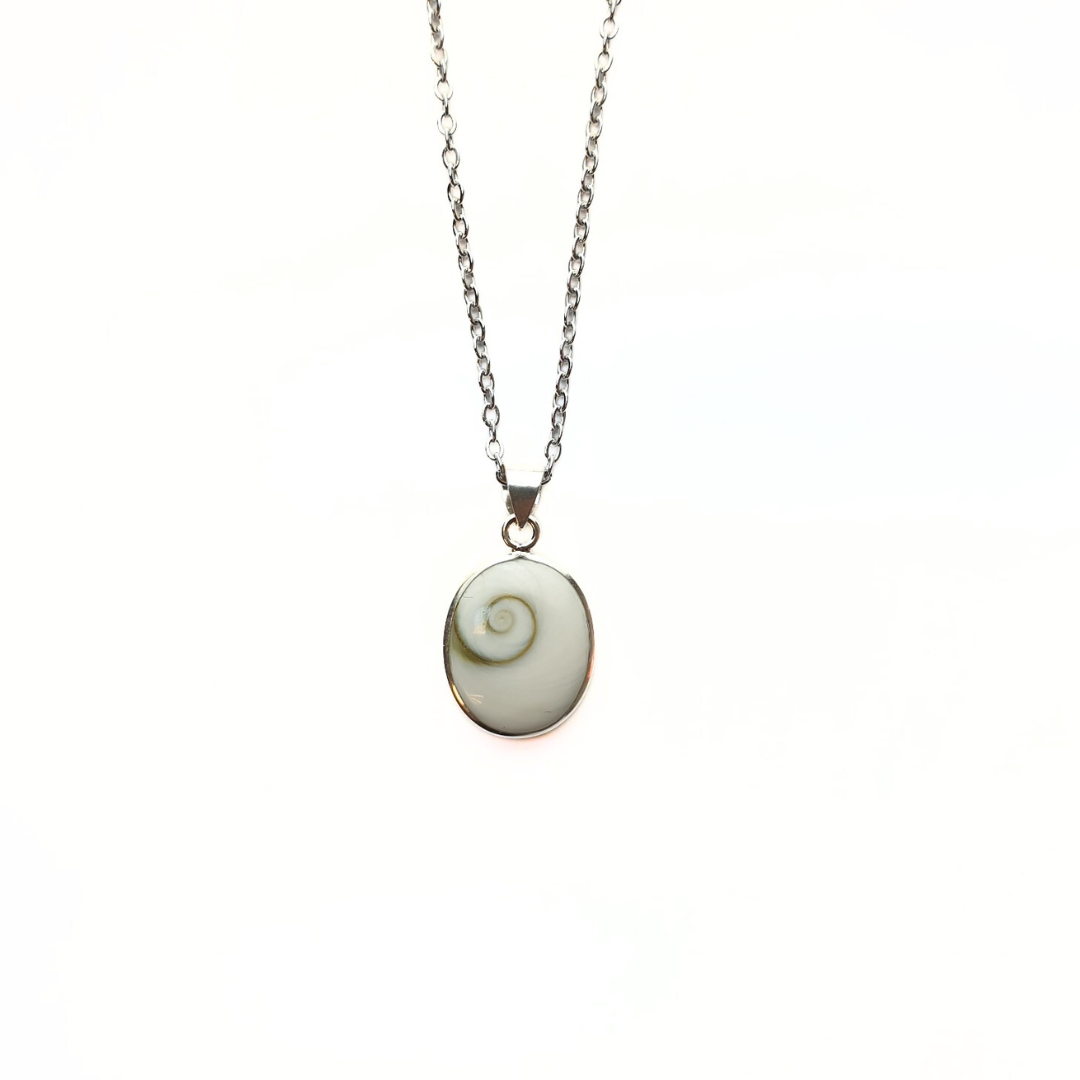 Shiva Shell Oval Pendant (12x15) |Silver