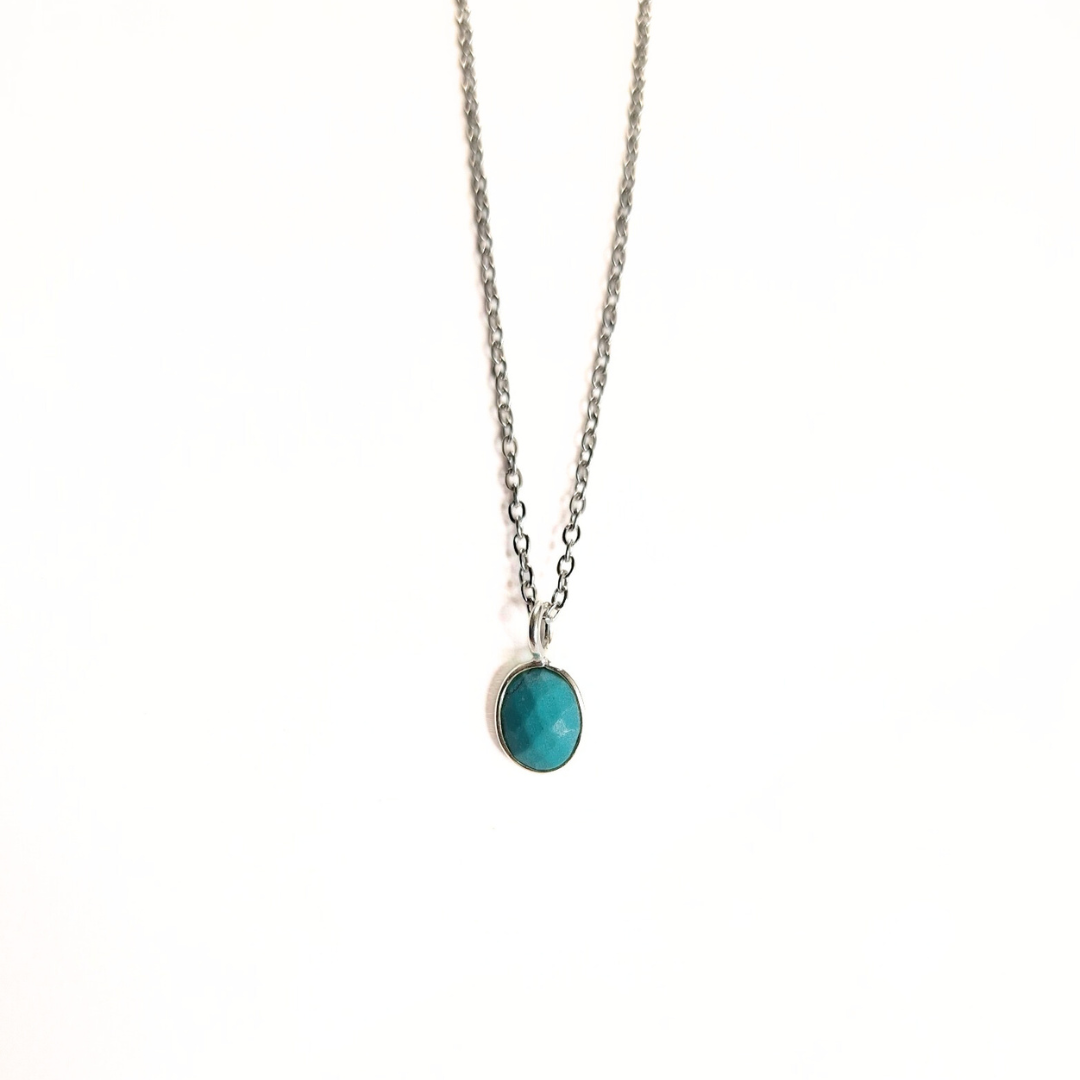 Turquoise Oval Pendant (7x9) |Silver