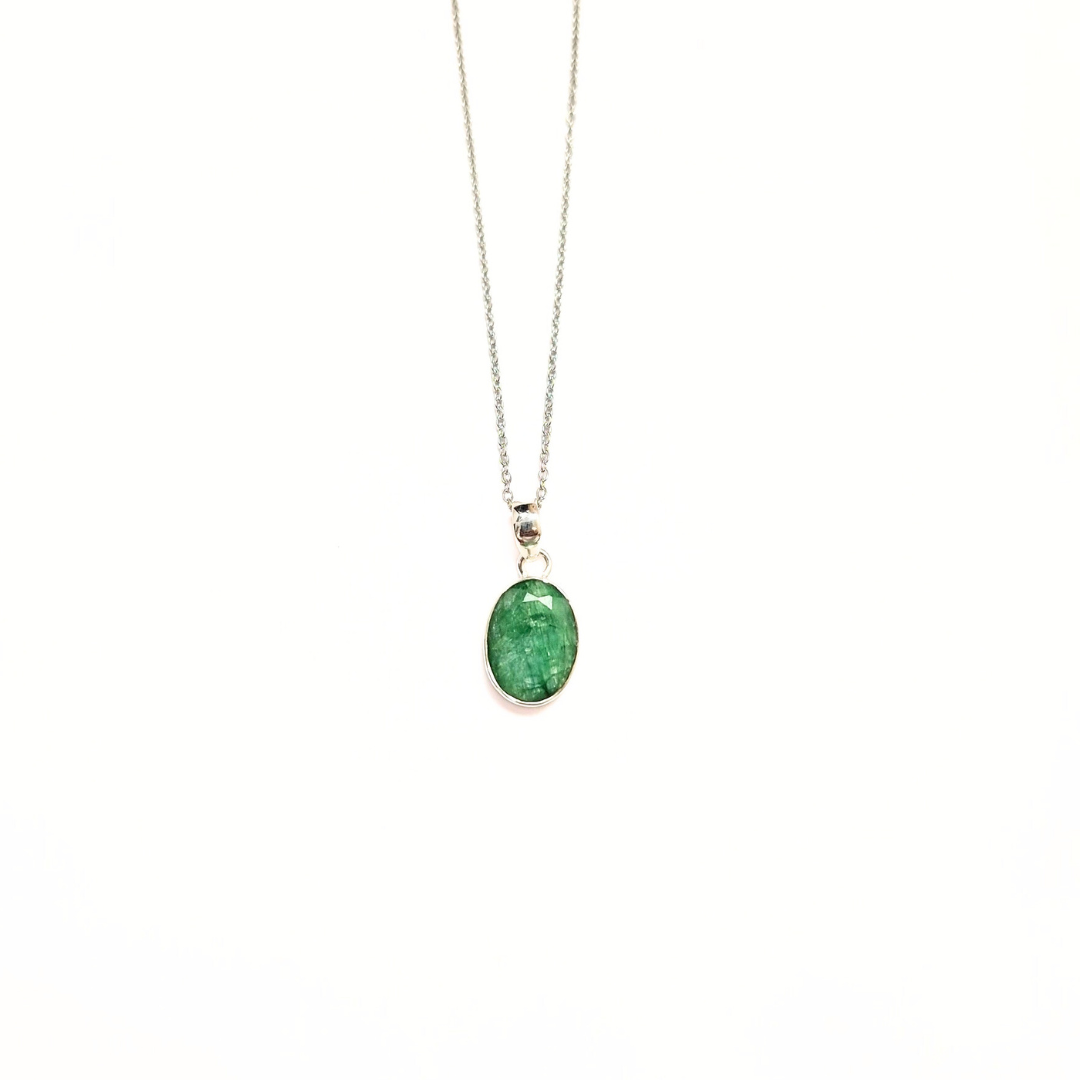 Emerald Classic Oval Pendant |Silver