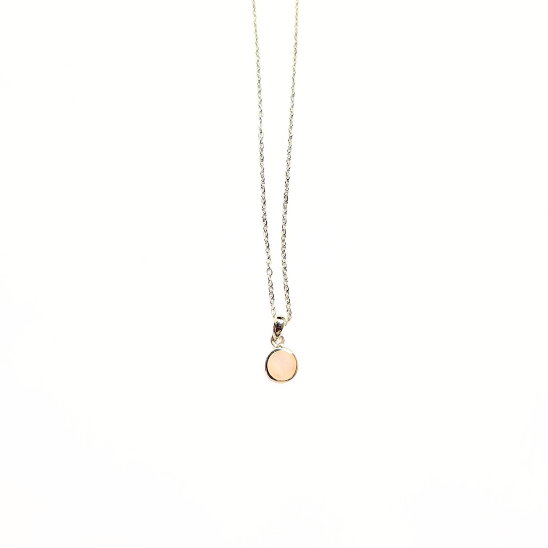 Mother of Pearl 8mm Pendant |Silver