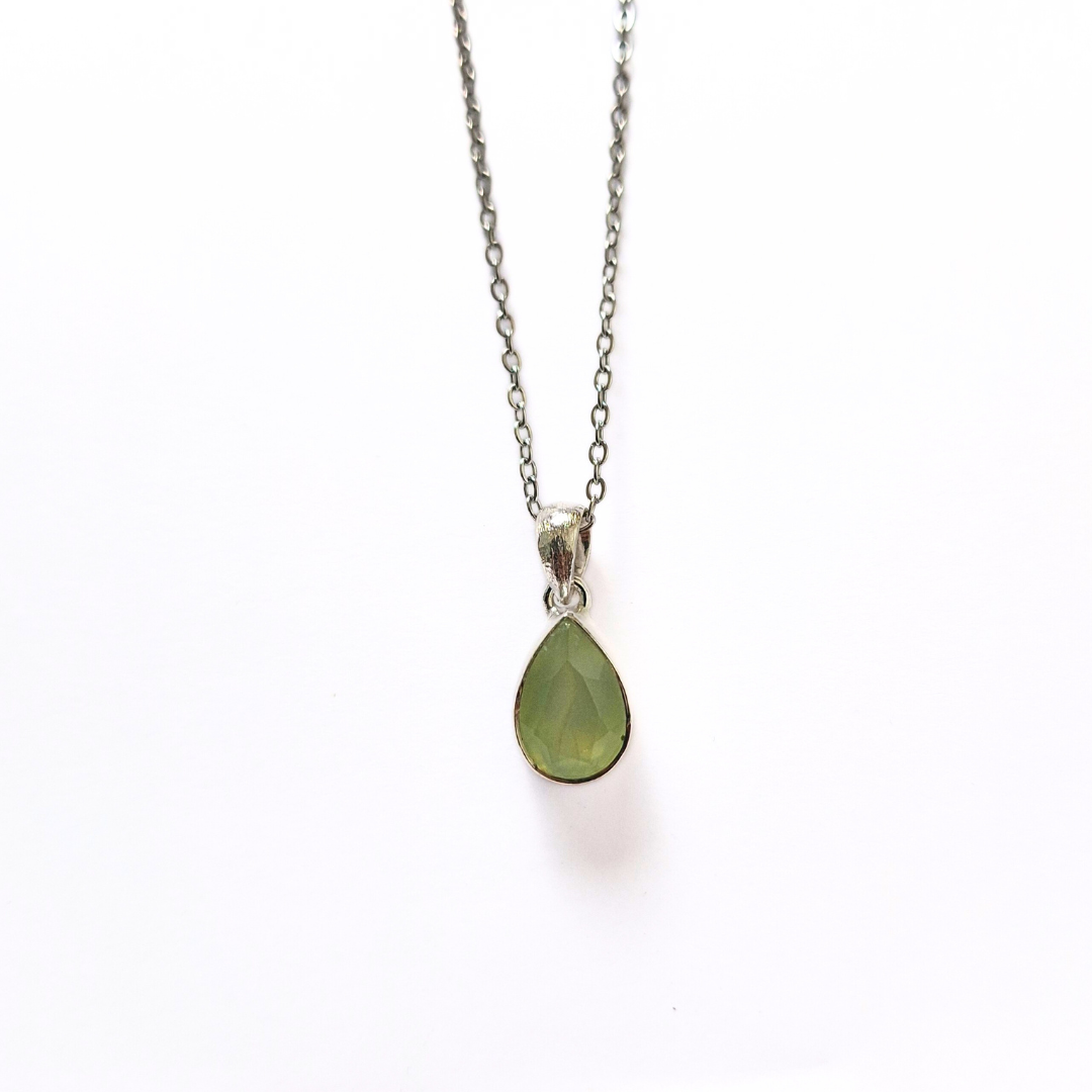 Prehnite Classic Pear Pendant |Silver