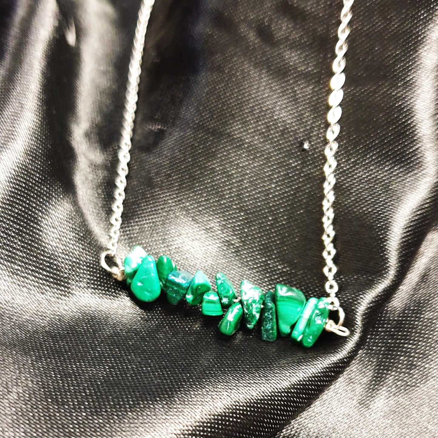 Malachite Chip Necklace (Stainless Steel)