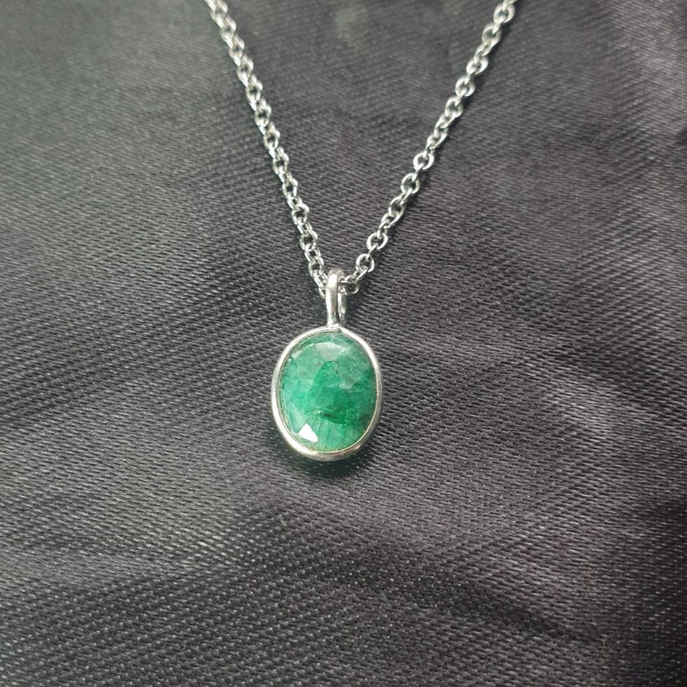 Emerald Oval Pendant |Silver